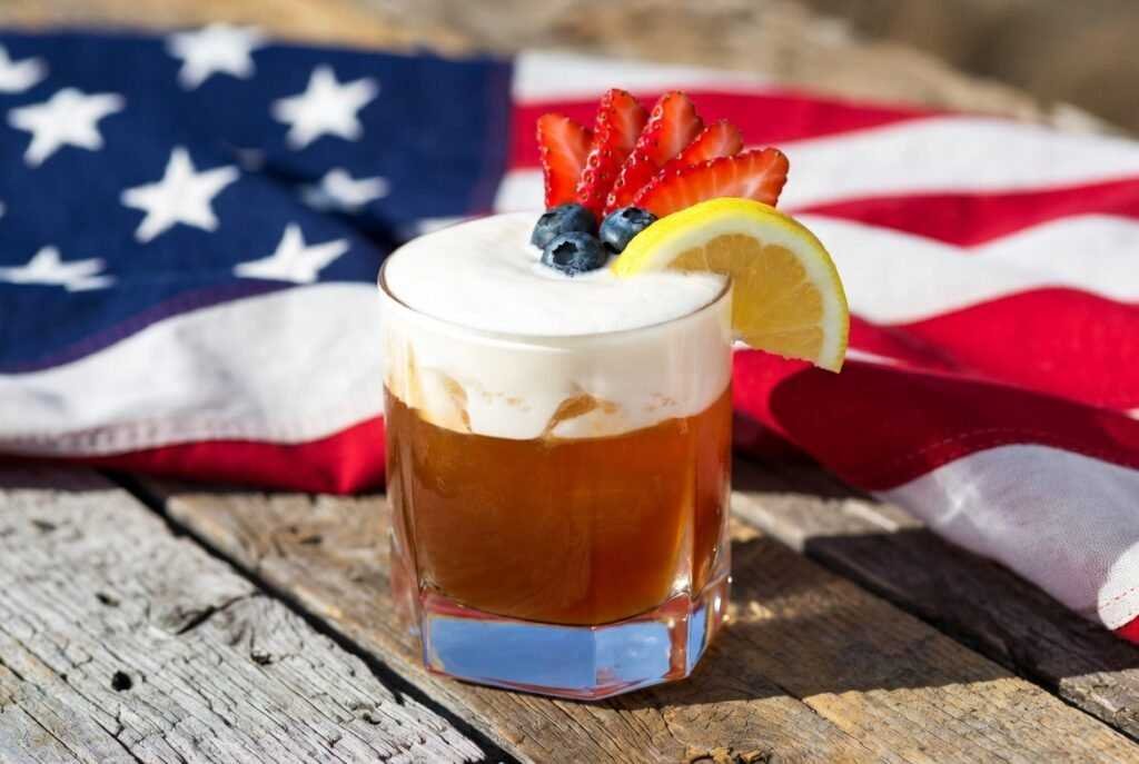 patriotic bourbon cocktails for Flag Day